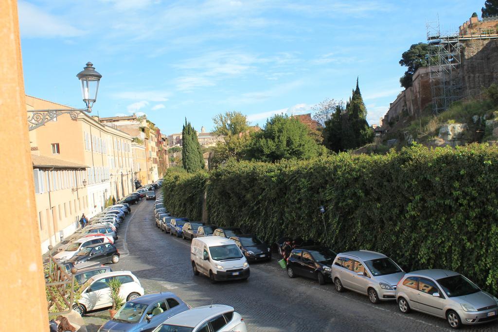 Domus Al Palatino Villa Rome Room photo